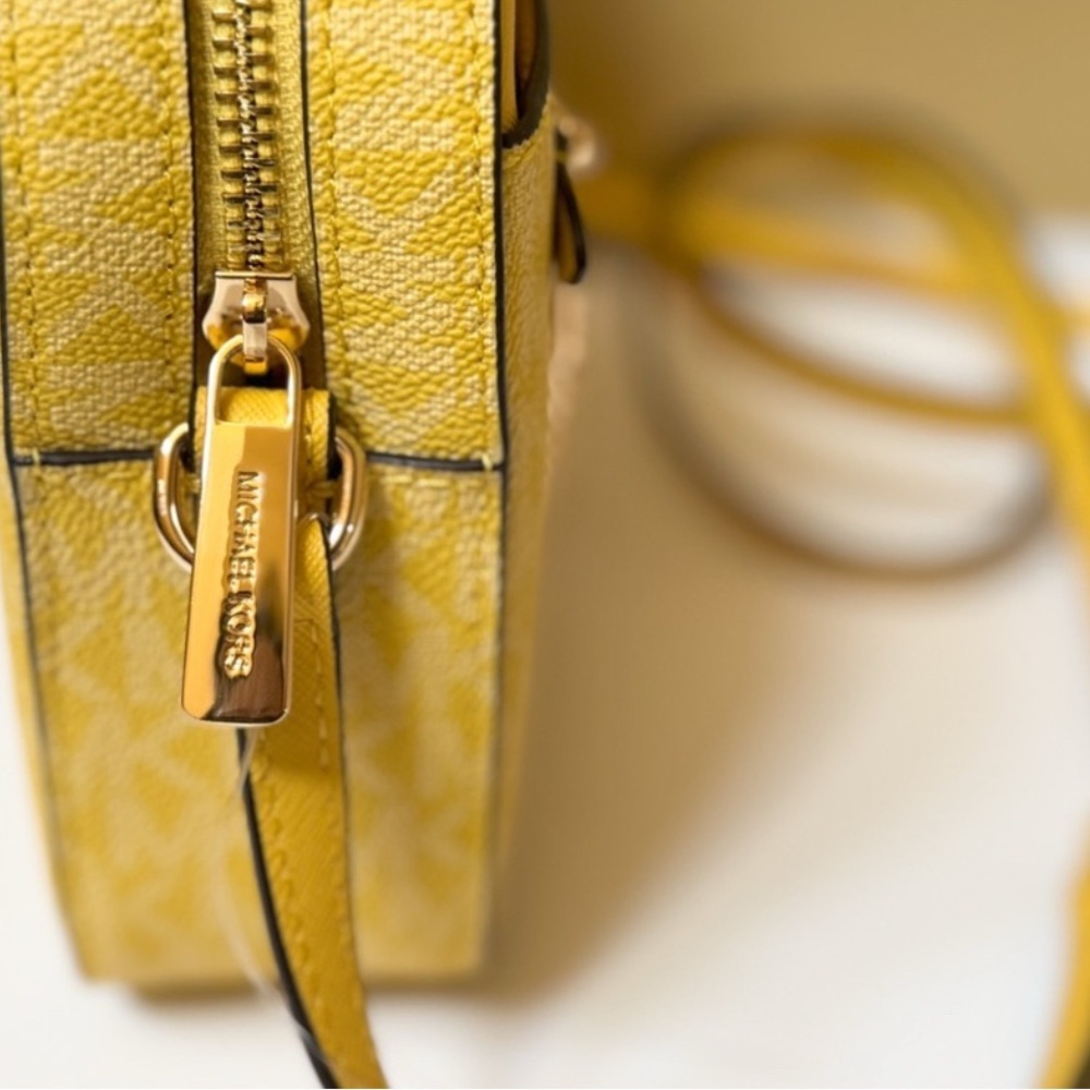 Michael Kors Jet Set Yellow Crossbody Bag - Picture 10 of 11